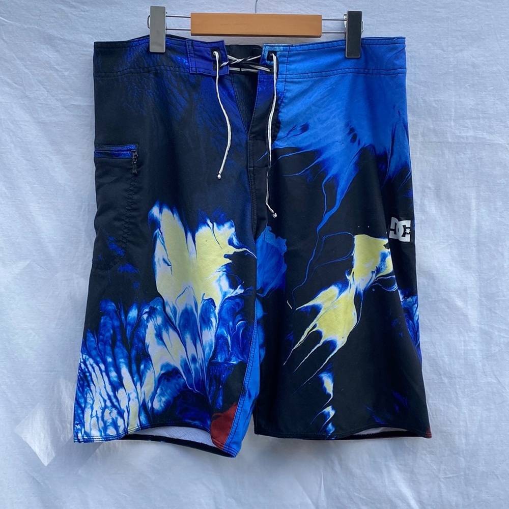 DC Shorts